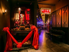 火鍋店空間設(shè)計實景圖,火鍋店空間設(shè)計效果圖