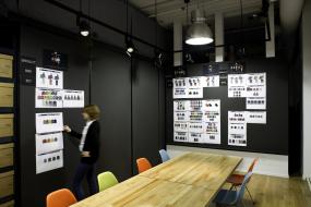 loft會(huì)議室背景墻裝修效果圖