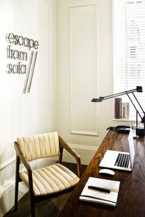 辦公室走道前臺(tái)裝飾效果圖