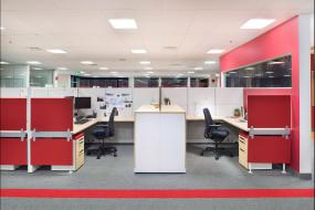 現(xiàn)代寫字樓辦公室高隔斷裝修風(fēng)格