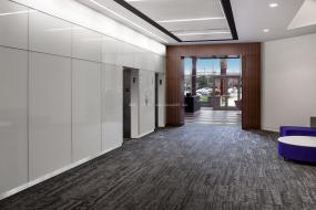 最新現(xiàn)代辦公室走道設(shè)計(jì)裝修效果圖集