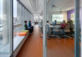 最新會(huì)議室裝修設(shè)計(jì)圖片