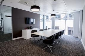 現(xiàn)代會議室裝修效果圖欣賞