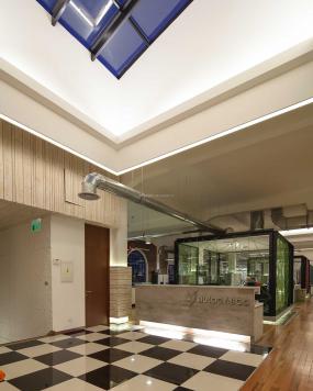 貿(mào)易公司辦公室室內(nèi)設(shè)計裝飾效果圖賞析