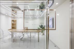 貿(mào)易公司玻璃隔斷裝潢設計圖