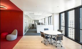 最新貿(mào)易公司吊頂效果圖