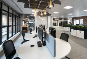 貿(mào)易公司吊頂裝修實(shí)景圖圖片大全