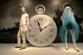 服裝店櫥窗裝飾圖片