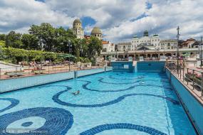 游泳池設(shè)計(jì)裝飾效果圖片