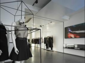 最新中型女裝店裝修設(shè)計(jì)效果圖