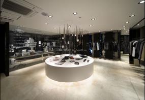 中型女裝店裝修裝潢效果圖