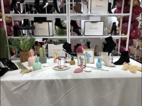 上海鞋店設(shè)計(jì)效果圖