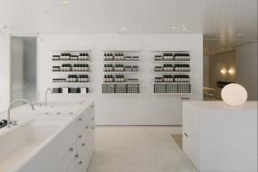 簡約風(fēng)格專賣店設(shè)計裝飾效果圖