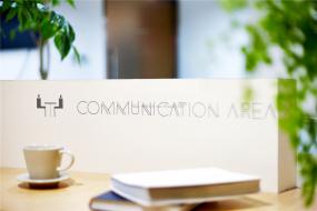 簡(jiǎn)單辦公室室內(nèi)書(shū)架設(shè)計(jì)裝修圖